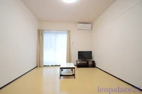 同シリーズの類似となります。現況を優先致します。