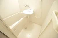 設備仕様は号室により異なる為、現況を優先致します