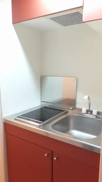 2口の電気コンロ付き