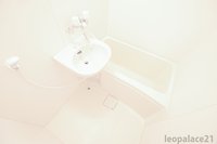 設備仕様は号室により異なる為、現況を優先します。