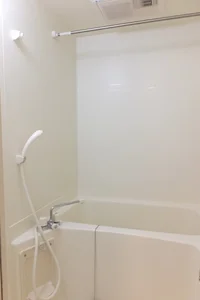 浴室換気乾燥機能付きの浴室です。