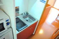 ラジエントヒーターで2口あり料理も出来ます！