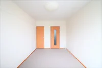 （※一部の号室で家具家電なし）１Ｆフローリング仕様・２Ｆ絨毯仕様