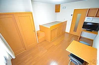 設備・仕様は号室により異なる為現況を優先致します。