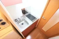 2口コンロ付きラジエントヒータを設置