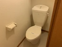 お風呂・トイレ別です。