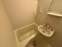 設備・仕様は号室により異なる為、現況を優先いたします。