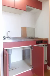 ２口電気コンロ設置済み