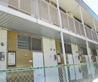 共用部分は清掃業者が清掃しています。