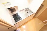 ワイドキッチン2口コンロ（ⅠＨ専用）お掃除が楽チン