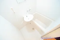 備品や設備仕様は号室等により異なります現地をご確認下さい。