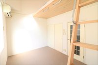 (※一部の号室で家具家電なし)1Fフローリング仕様・2F絨毯仕様