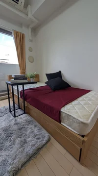 木製ベッドで雰囲気良し♪