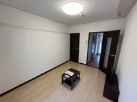 2階以上は絨毯仕様です。