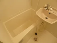 浴室換気乾燥機付です♪