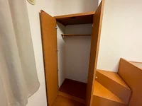 居室：１Fはフローリング　2Fは絨毯