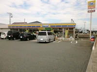 コンビニ　徒歩4分（270ｍ）