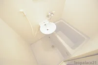 実際のお部屋と異なる場合がございます。