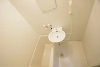 浴室乾燥機付き♪