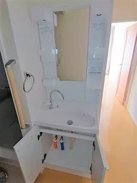 独立洗面台