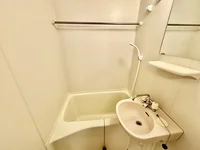 設備・仕様は号室により異なる為、現状を優先いたします。