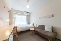 アースカラーを中心に、柔らかな色と素材で作られたお部屋。