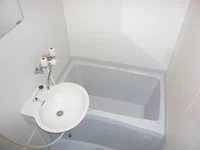 バス、トイレ別々です。