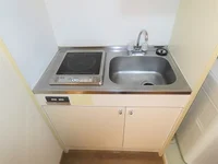 2口の電気コンロまたはIHコンロとなります