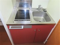 2口の電気コンロまたはIHコンロとなります