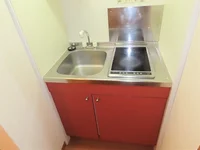 2口の電気コンロまたはIHコンロとなります