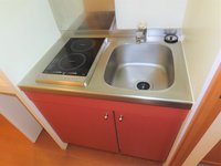 2口の電気コンロまたはIHコンロとなります
