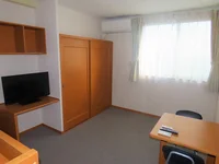 2階はカーペットのお部屋です