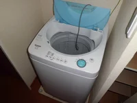 全自動洗濯機。