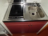 ２口電気コンロ付ミニキッチン。