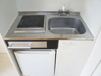 １口電気コンロ付きでお料理もできます♪