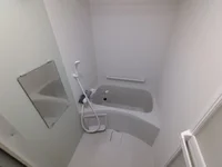 手摺・鏡付き♪