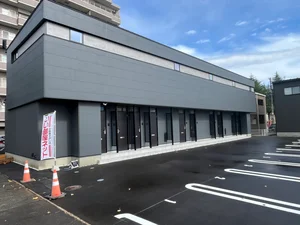 福井県のウィークリー・マンスリーマンション「マンスリー四ツ井」外観画像