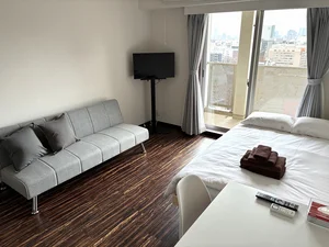 新宿区の家具家電付きマンスリーマンション「【マンスリー東新宿】食器・調理器具・タオル等生活に必要なもの一式揃ってます♪」外観画像