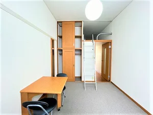 鹿児島県のマンスリーマンション・ウィークリーマンション「レオパレスロイヤルヒルズ．Ｍ 205(No.1000090)」メイン画像