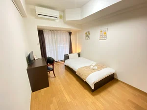 港区の家具家電付きマンスリーマンション「【WI-FI無料】コンシェル六本木２ 駅チカ便利で分譲タイプ＆安心の２階以上！ 1k(No.1005153)」メイン画像