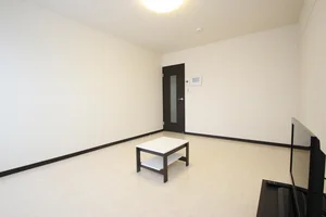 純真学園大学周辺のマンスリーマンション・ウィークリーマンション「レオネクストミーツハオ　シャッツ 201(No.1007013)」メイン画像