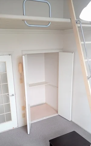 のマンスリーマンション・ウィークリーマンション「レオパレスフローラル・ヴィラ 211(No.1007027)」メイン画像