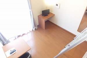 見附駅（新潟県）のマンスリーマンション・ウィークリーマンション「レオパレスアクアフラッツ 108(No.1009191)」メイン画像