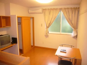 帝京大学ちば総合医療センター周辺のマンスリーマンション・ウィークリーマンション「レオパレス馬場 108(No.1009838)」メイン画像