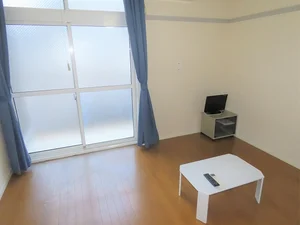 長野駅（長野県）のマンスリーマンション・ウィークリーマンション「レオパレスりんどう 107(No.1010000)」メイン画像