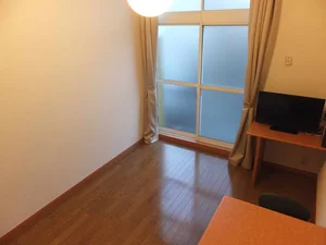 のマンスリーマンション・ウィークリーマンション「レオパレスＳＨＩＲＯＹＡＭＡⅣ 204(No.1010691)」メイン画像