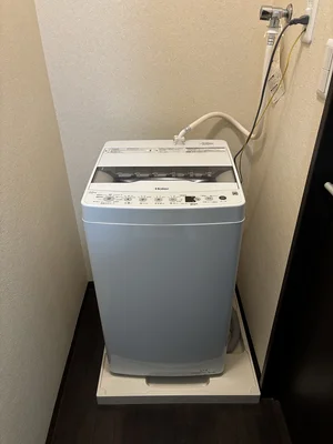 洗濯機は室内に設置しております♪入居後すぐにご利用が可能です(^^♪タオル1式分もご用意しております☆彡