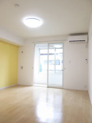 のマンスリーマンション・ウィークリーマンション「ルーチェ・デル・ソレⅠ 102・洋室(No.1024951)」メイン画像