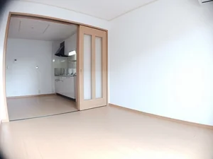 のマンスリーマンション・ウィークリーマンション「ブリランテ　ウノ 101・洋室(No.1025687)」メイン画像
