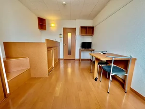 のマンスリーマンション・ウィークリーマンション「レオパレス三村Ⅲ 202(No.1026368)」メイン画像